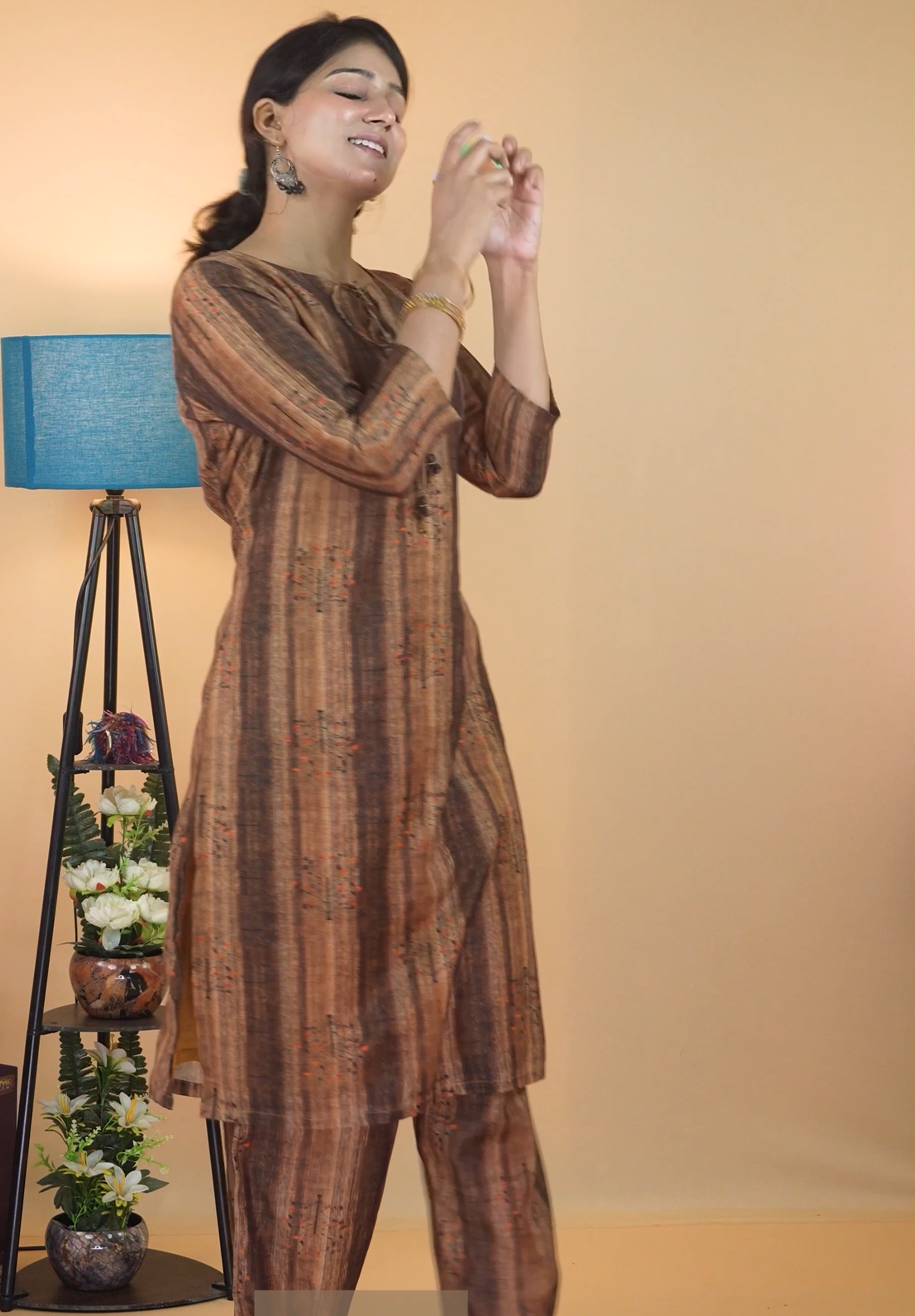 Women's Gurjari-Inspired Printed Chanderi Silk Kurta Set Brown - Image 4